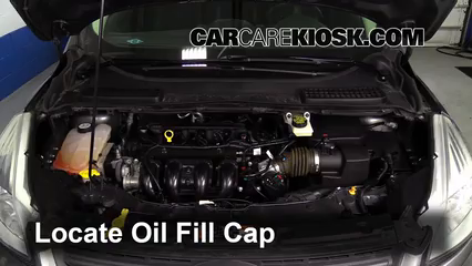 2014 Ford Escape S 2.5L 4 Cyl. Aceite Agregar aceite